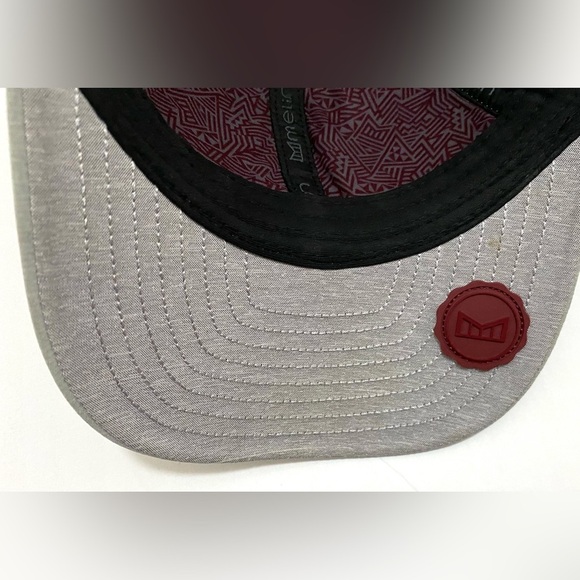 Melin A Game Hydro Snapback Gray and Maroon Cap Classic Size - Picture 3 of 6
